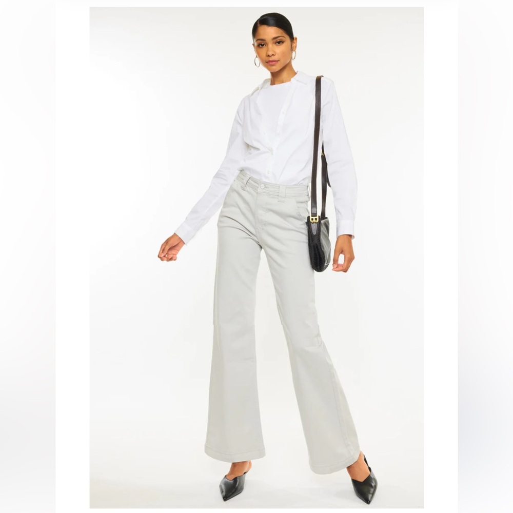 KanCan Calypso High Rise Holly Flare Jeans Pearl Grey SZ 29/11